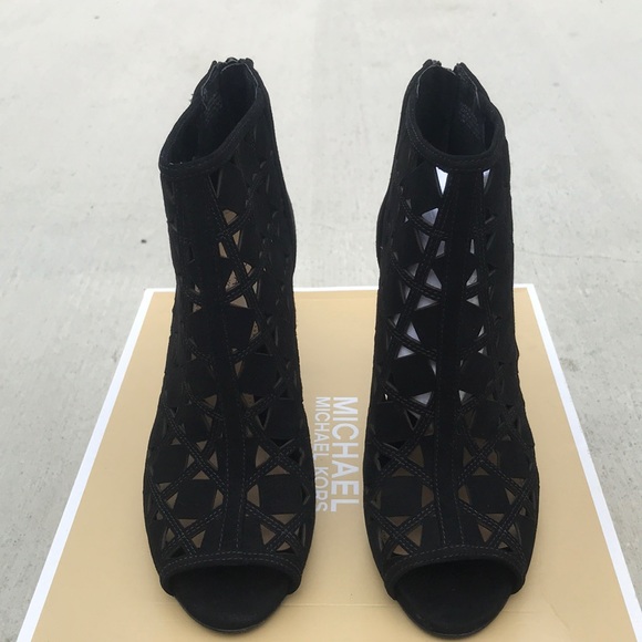 Michael Kors Shoes - Michael Kors Ivy Bootie Suede.